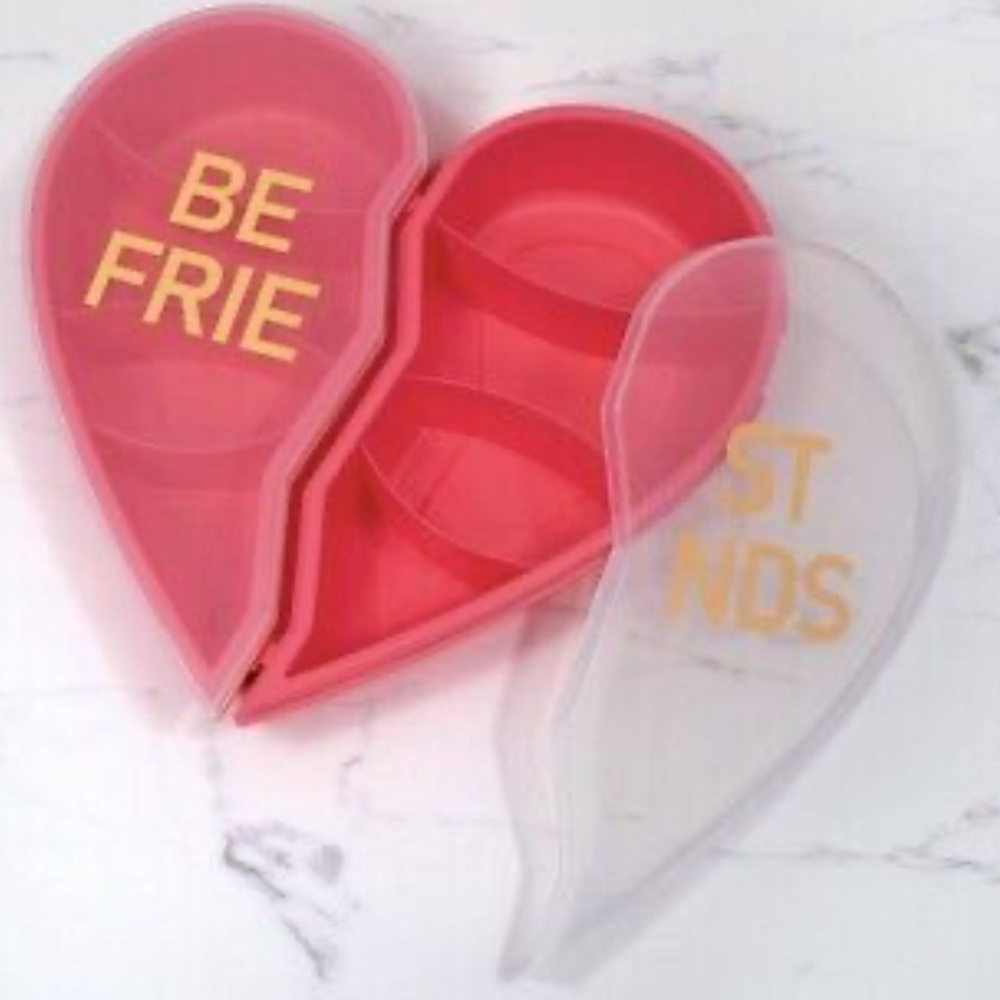 12 inch Best Friends Sharable Heart Snack Treats Goodies Tray Storage Box NWTS
